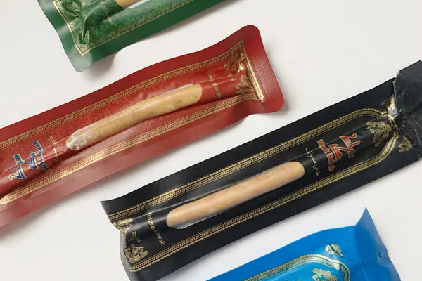 Présentation de plusieurs baton de siwak