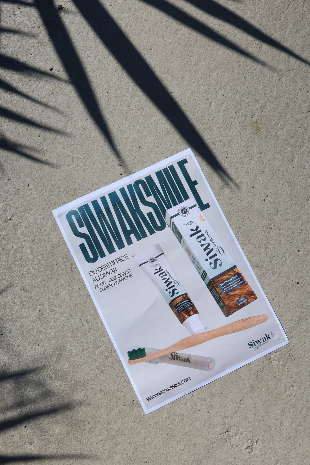 Dent Blanche : Retrouvez un Sourire Naturel avec le Siwak