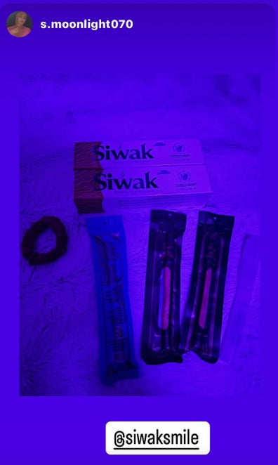 Produits SiwakSmile présentés dans une story cliente